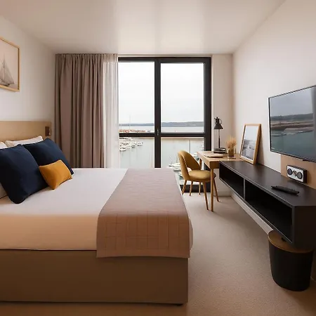 Le Nautica Hotel