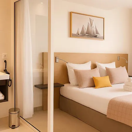Hotel Le Nautica 3*